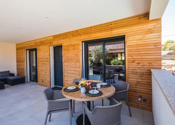 Petra D'oro - Chiappa ポルトヴェッキオ